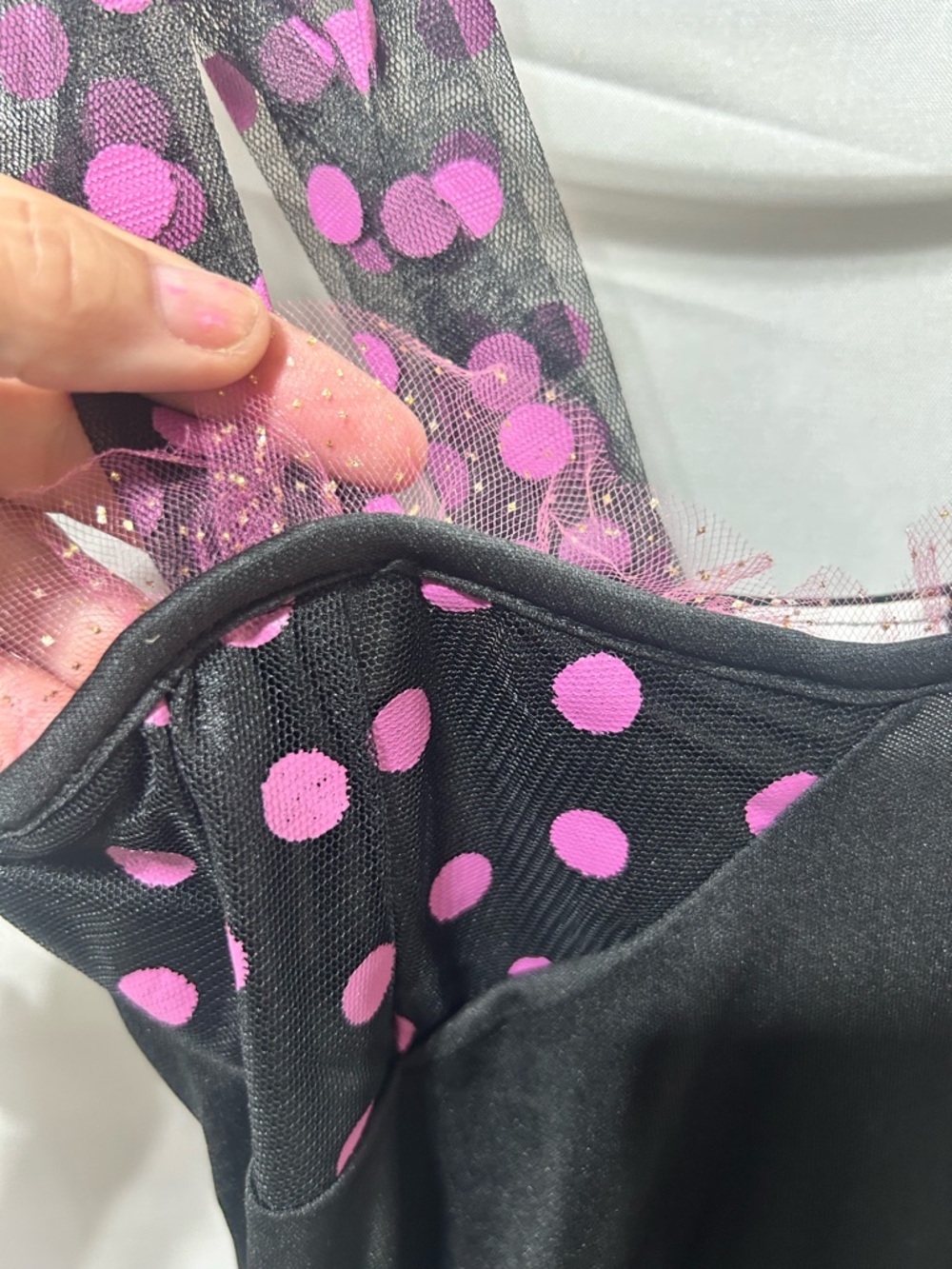 Rubie's 80s Diva Material Girl Black and Pink Costume Set | Women’s Size 10-12 - Picture 12 of 15